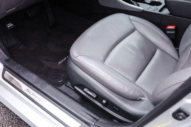 2013 Hyundai Sonata Hybrid Limited