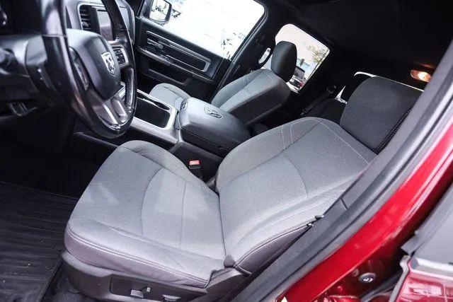 2022 Ram 1500 Classic Warlock Quad Cab 4x4 6'4" Box