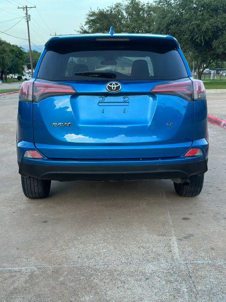 2018 Toyota RAV4 LE