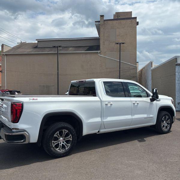 2020 GMC Sierra 1500 4WD Crew Cab Standard Box SLE