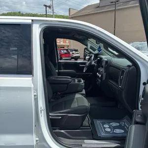 2020 GMC Sierra 1500 4WD Crew Cab Standard Box SLE