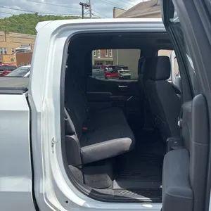 2020 GMC Sierra 1500 4WD Crew Cab Standard Box SLE