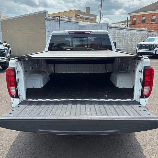 2020 GMC Sierra 1500 4WD Crew Cab Standard Box SLE