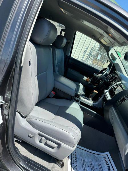 2011 Toyota Tundra Limited 5.7L V8
