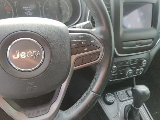 2019 Jeep Cherokee Latitude Plus 4x4