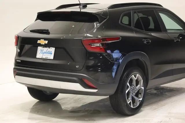 2025 Chevrolet Trax FWD LT