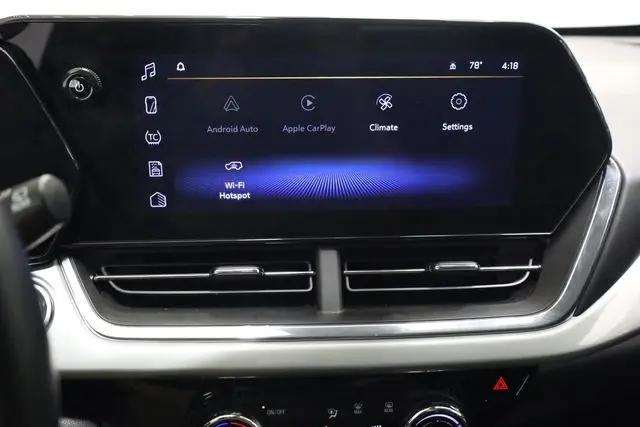 2025 Chevrolet Trax FWD LT