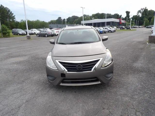 2015 Nissan Versa 1.6 SV