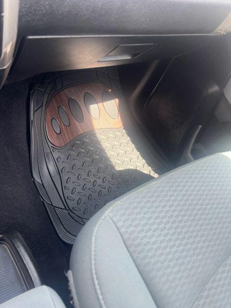 2019 Ram 1500 Classic SLT Crew Cab 4x2 6'4" Box