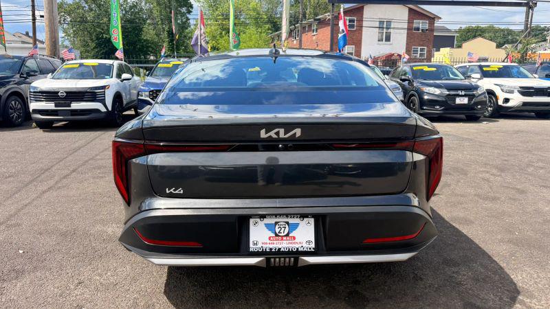 2025 Kia K4 LXS