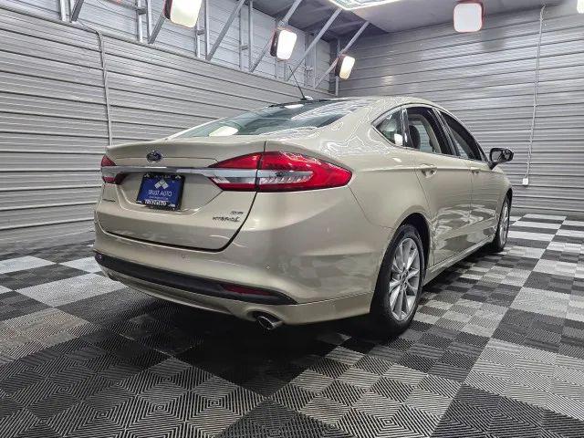 2017 Ford Fusion Hybrid SE
