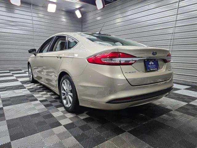 2017 Ford Fusion Hybrid SE