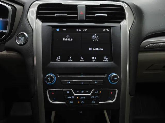 2017 Ford Fusion Hybrid SE