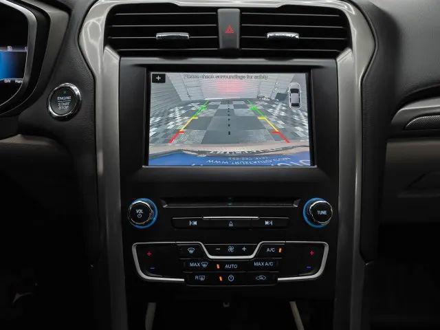 2017 Ford Fusion Hybrid SE