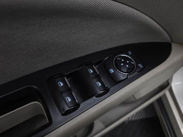 2017 Ford Fusion Hybrid SE