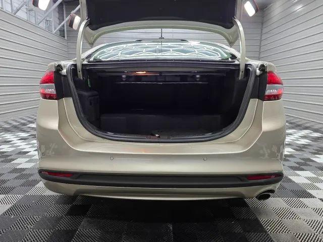 2017 Ford Fusion Hybrid SE
