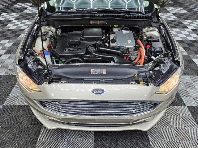 2017 Ford Fusion Hybrid SE