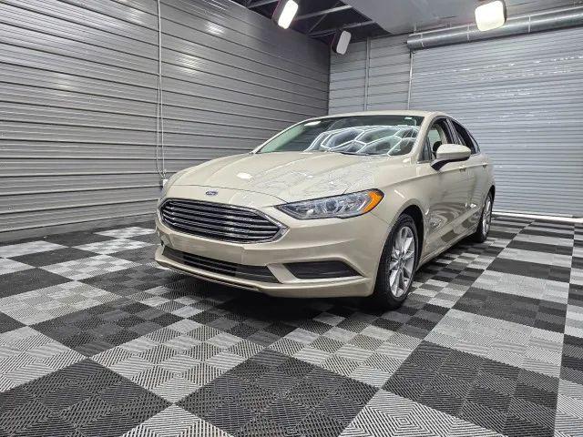 2017 Ford Fusion Hybrid SE