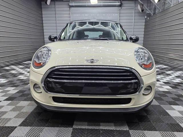2017 MINI Hardtop Cooper