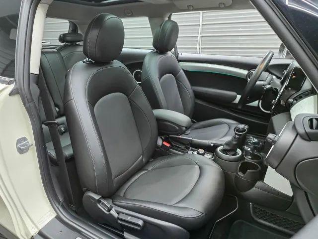 2017 MINI Hardtop Cooper