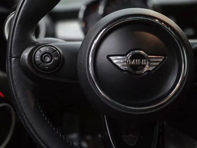 2017 MINI Hardtop Cooper