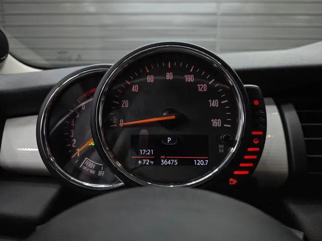 2017 MINI Hardtop Cooper