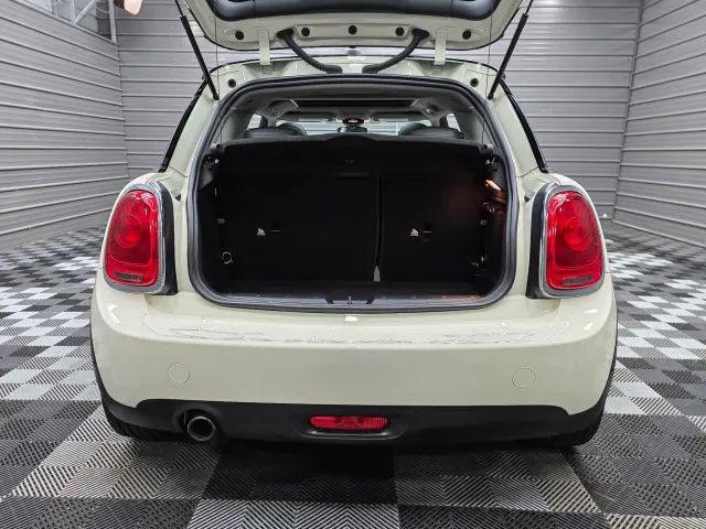 2017 MINI Hardtop Cooper