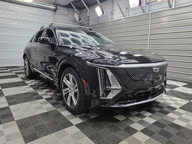 2024 Cadillac iQ Tech w/1SA