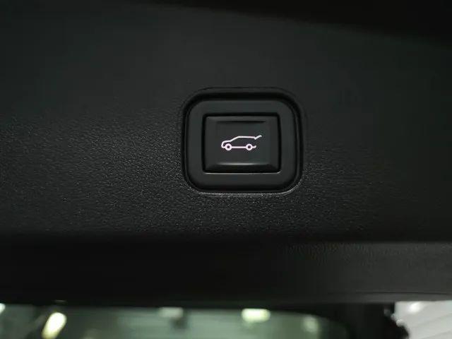2024 Cadillac iQ Tech w/1SA