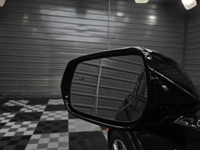 2024 Cadillac iQ Tech w/1SA