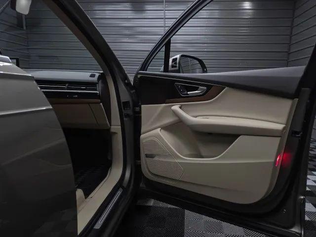 2017 Audi Q7 3.0T Premium