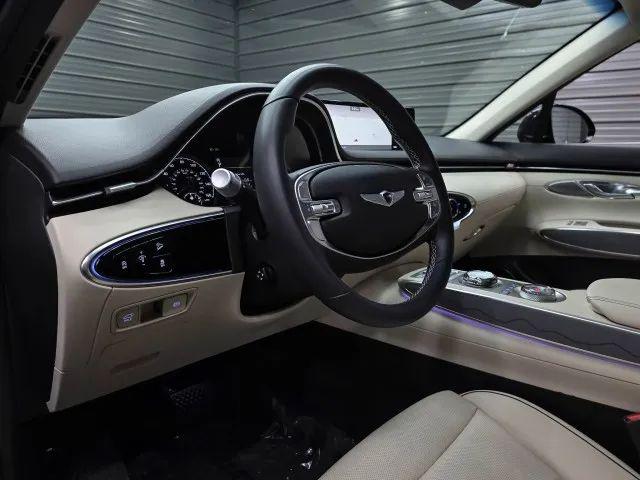 2023 Genesis GV70 2.5T AWD