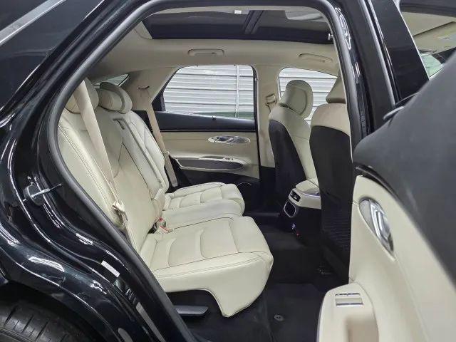 2023 Genesis GV70 2.5T AWD