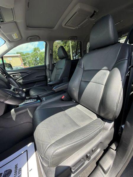 2021 Honda Pilot 2WD Touring 8 Passenger