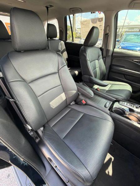 2021 Honda Pilot 2WD Touring 8 Passenger
