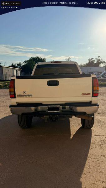 2006 GMC Sierra 2500HD SLE2