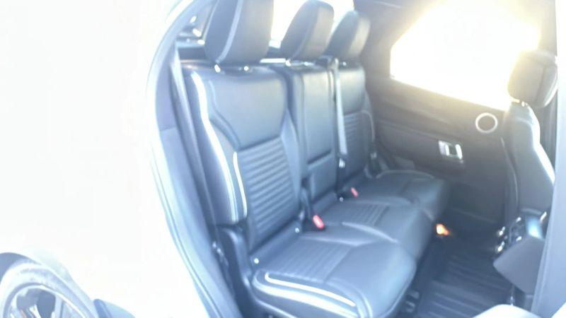 2023 Land Rover Discovery P360 HSE R-Dynamic