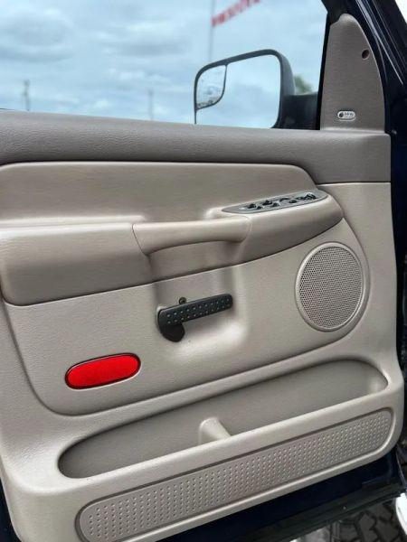 2004 Dodge Ram 2500 SLT/Laramie