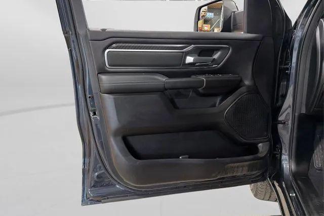 2025 Ram 1500 Big Horn Crew Cab 4x4 5'7" Box