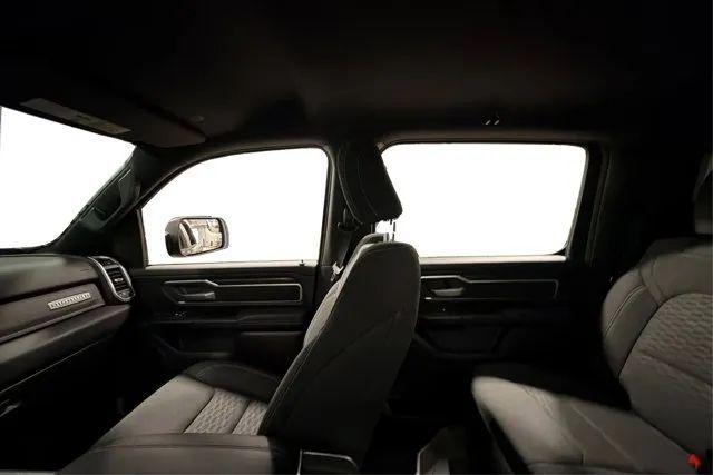 2025 Ram 1500 Big Horn Crew Cab 4x4 5'7" Box