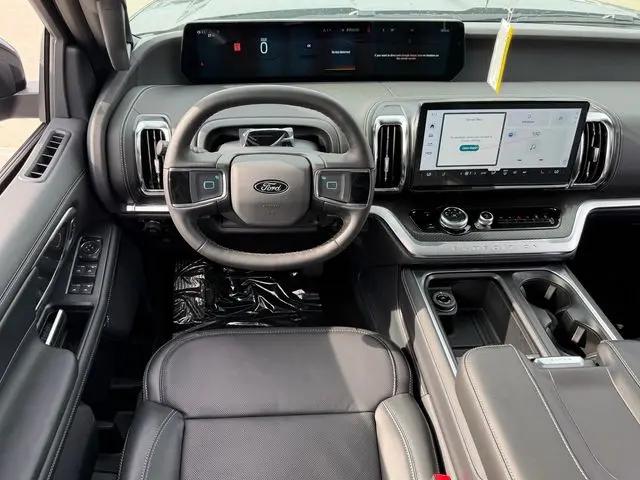 2026 Ford Expedition Max Platinum MAX