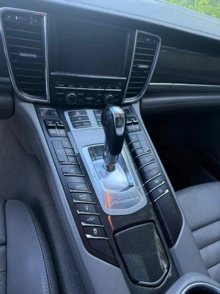 2013 Porsche Panamera GTS