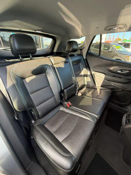 2024 GMC Terrain AWD SLT