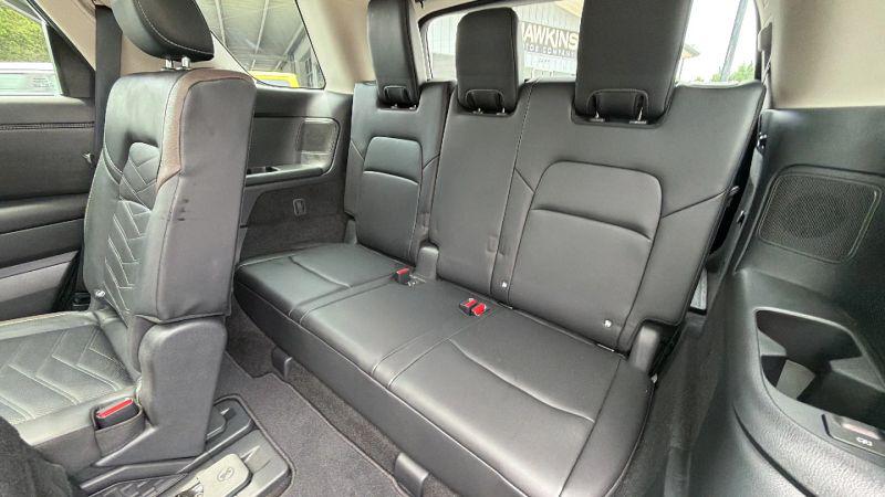 2024 Nissan Pathfinder Platinum FWD