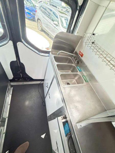 2020 Mercedes-Benz Sprinter 4500 High Roof V6