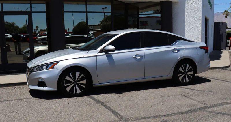 2021 Nissan Altima SV FWD