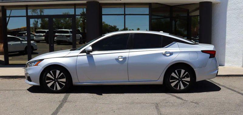 2021 Nissan Altima SV FWD