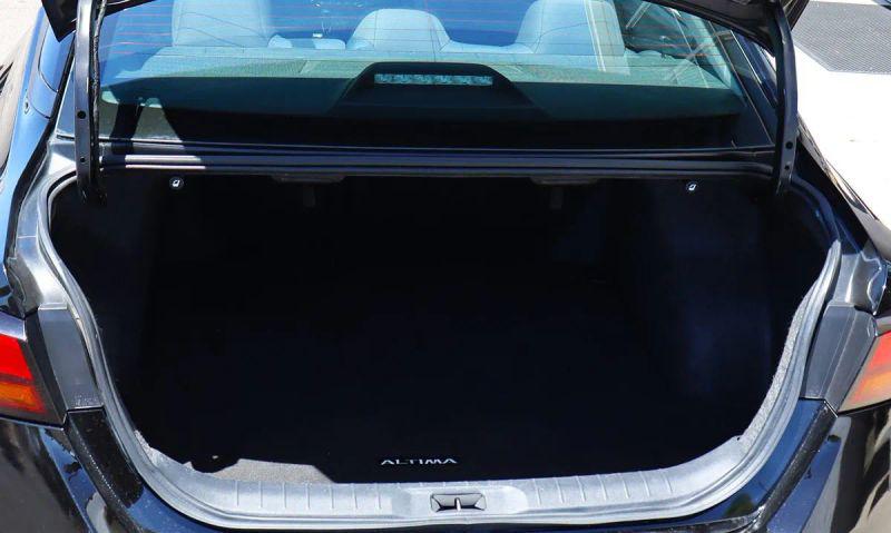 2023 Nissan Altima SV FWD