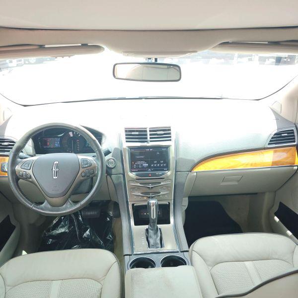 2013 Lincoln MKX Base