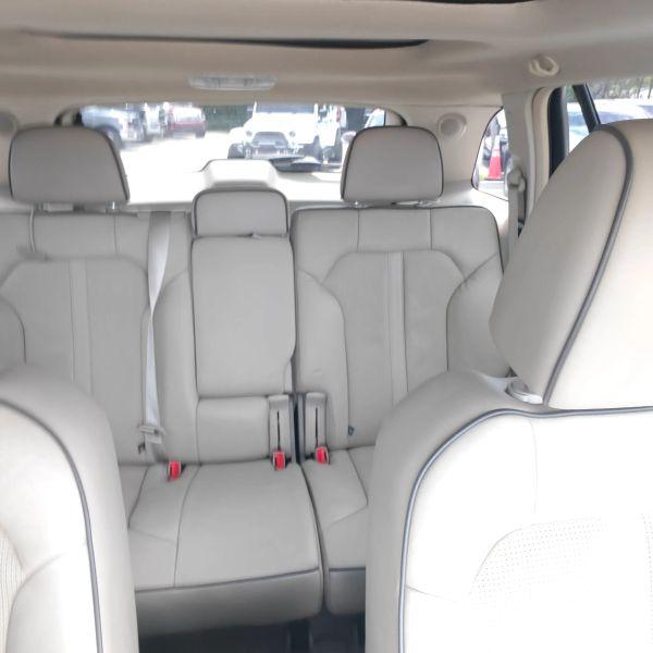2013 Lincoln MKX Base